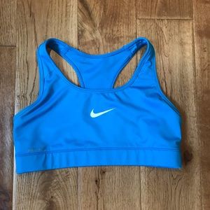 Nike dri-fit sports bra (s)